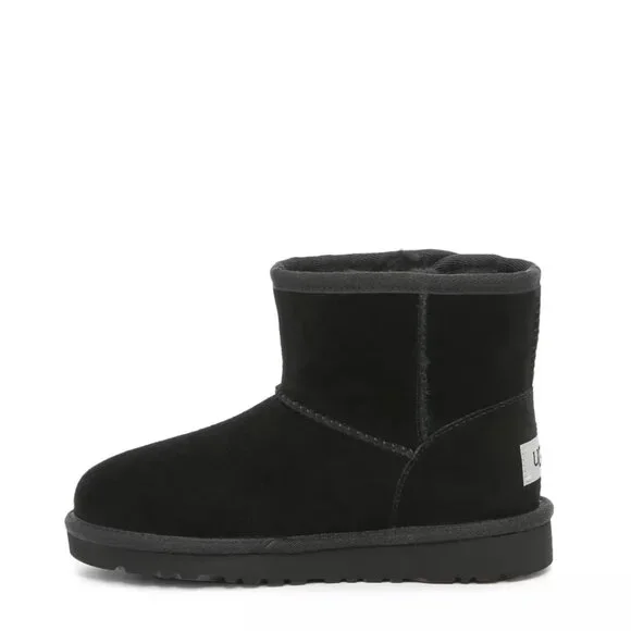 UGG Kids' Jona Boot in Black.  Sz: 3 - Picture 3 of 10